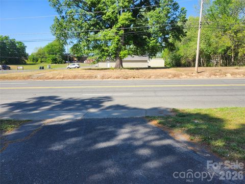 Photo of 201 E Phifer Street, Monroe, NC 28110 (MLS # 4371075)