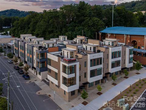 Photo of 1 Bauhaus Court, Asheville, NC 28801 (MLS # 4405886)