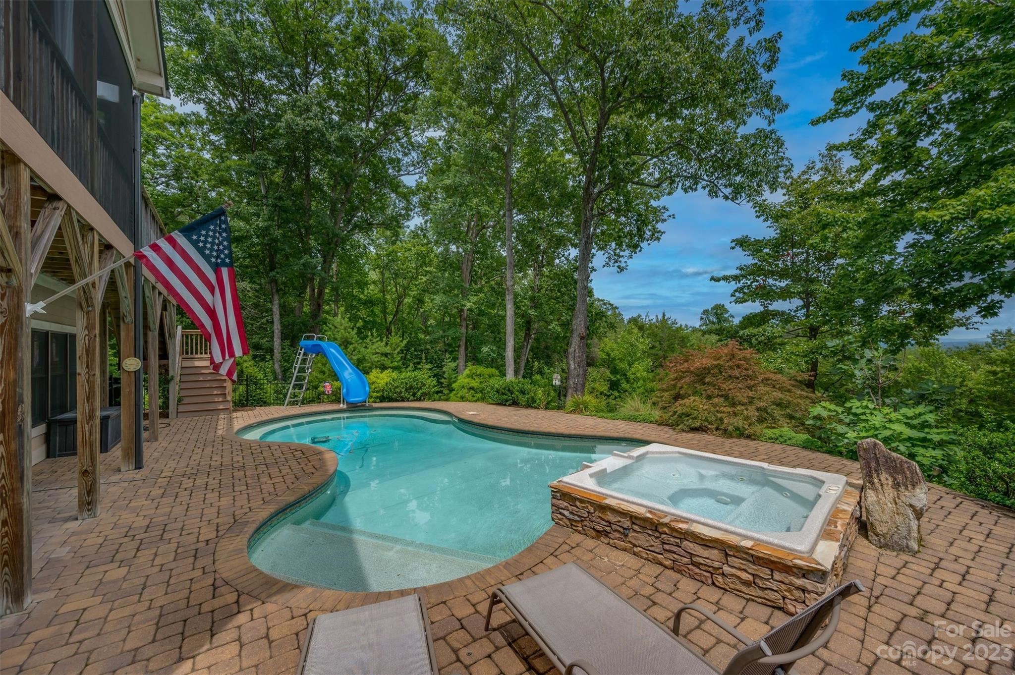 Brights Creek - Residential