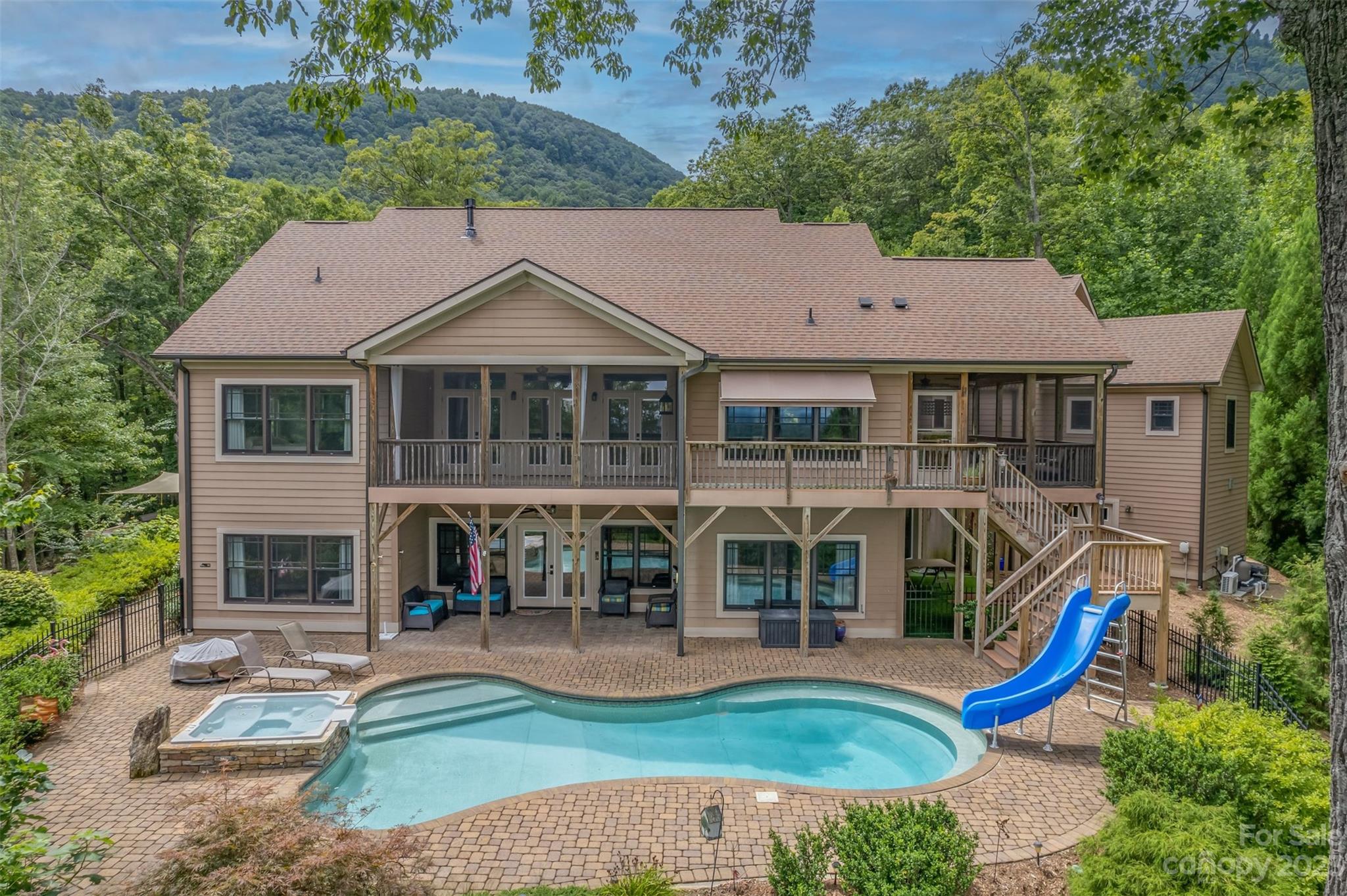 Brights Creek - Residential