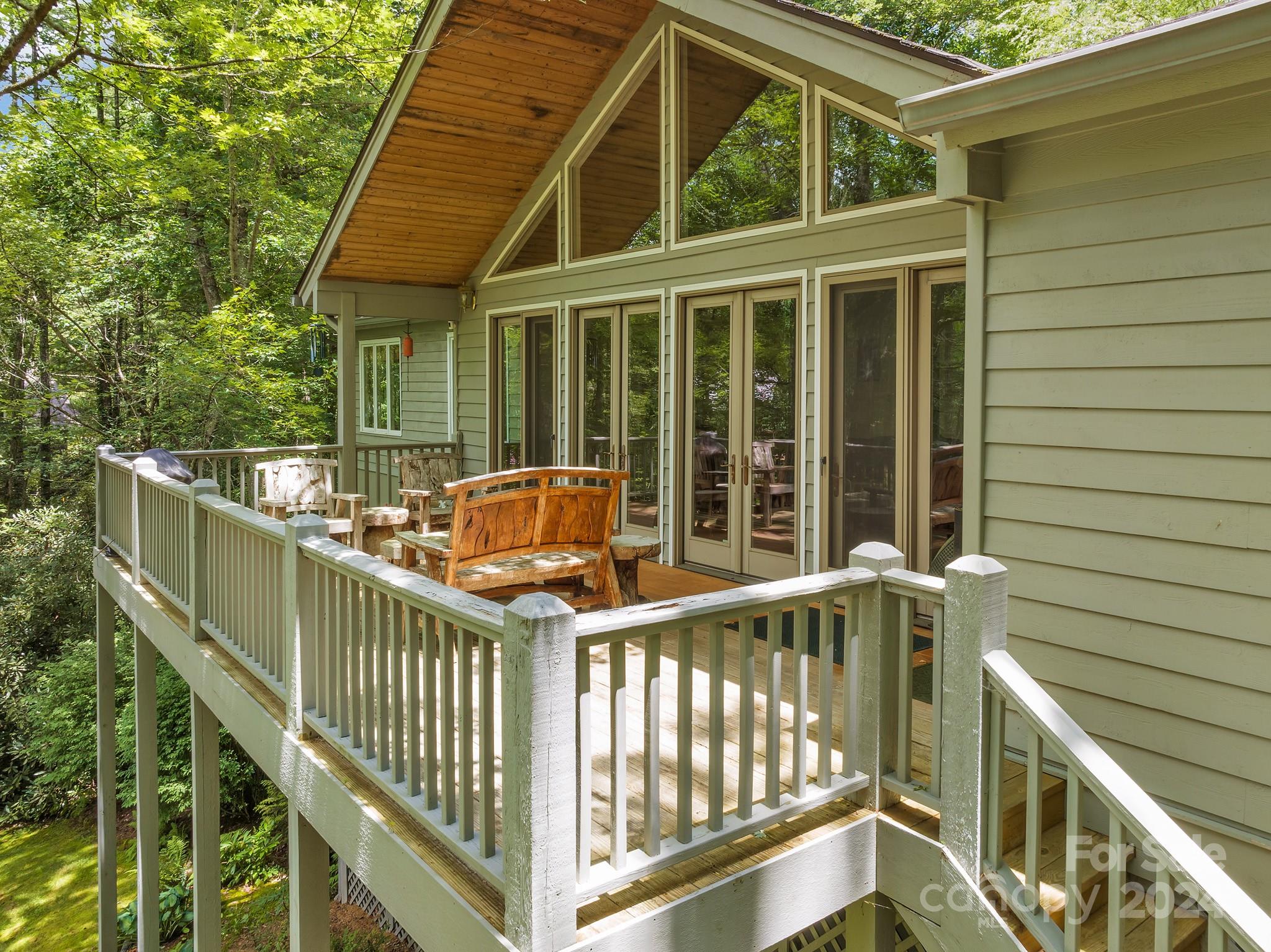 Lake Toxaway Estates - Residential