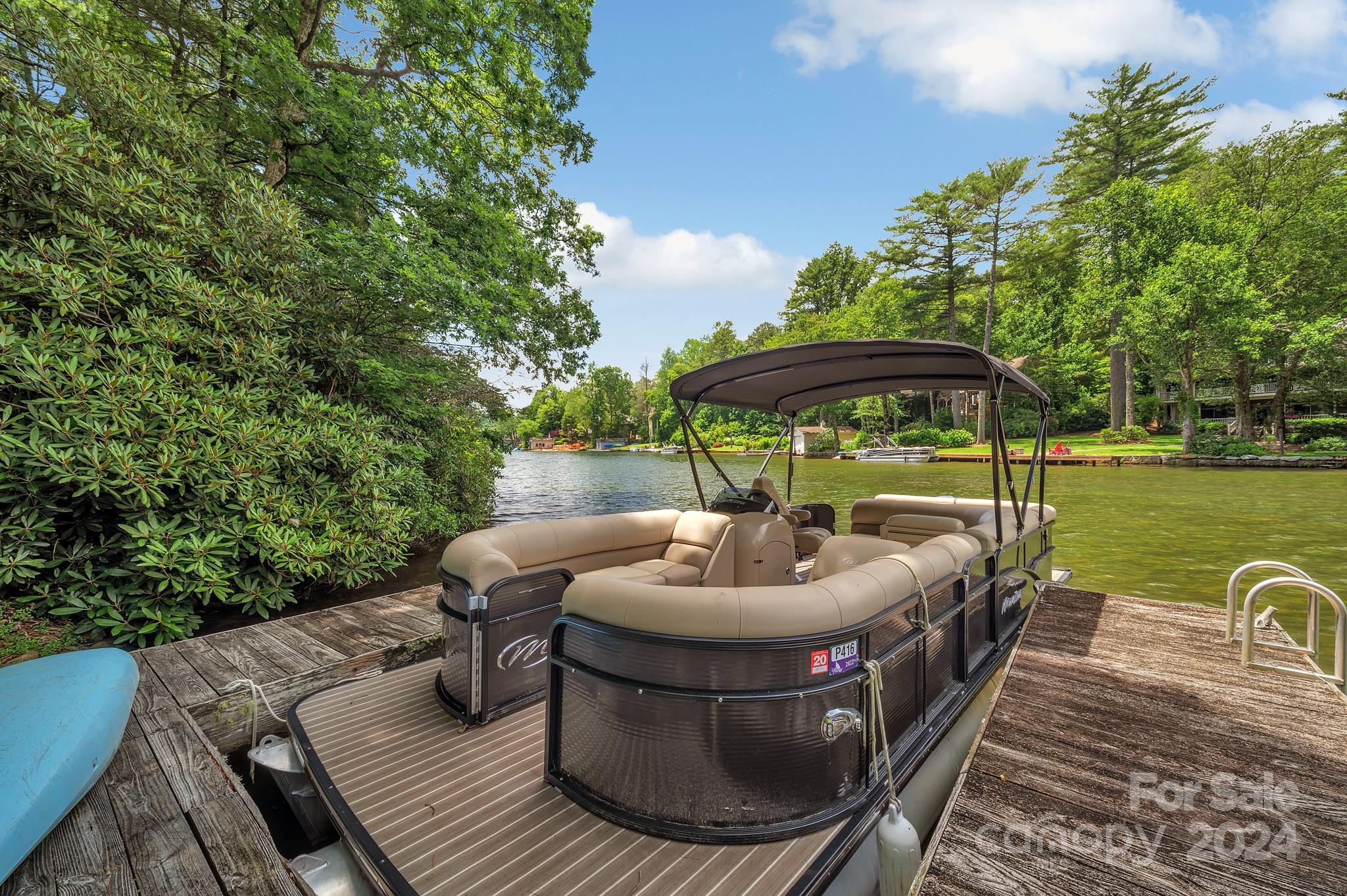 Lake Toxaway Estates - Residential