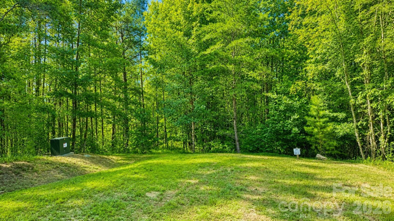CB17 Emerald Court CB17