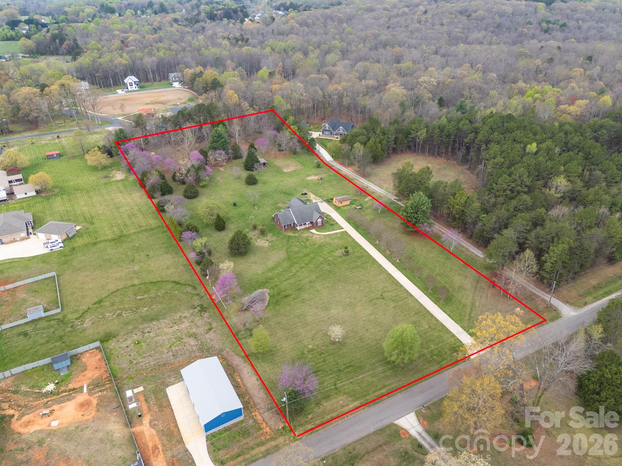 STERLING OAKS - Residential