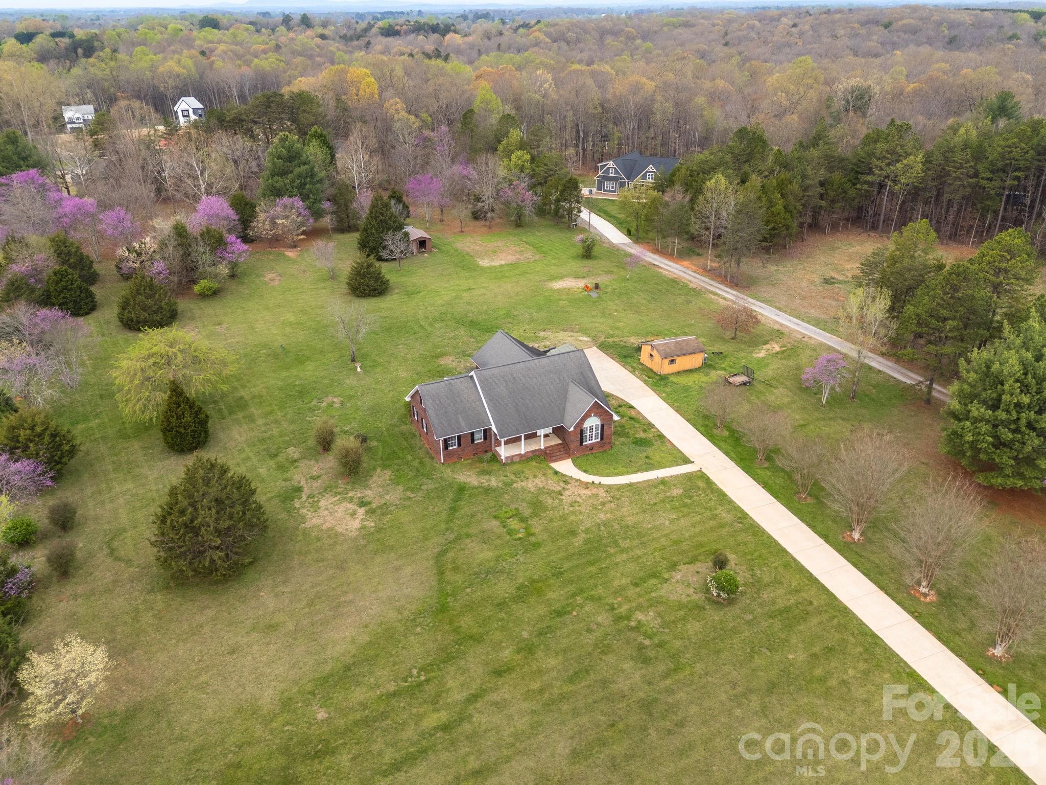 STERLING OAKS - Residential