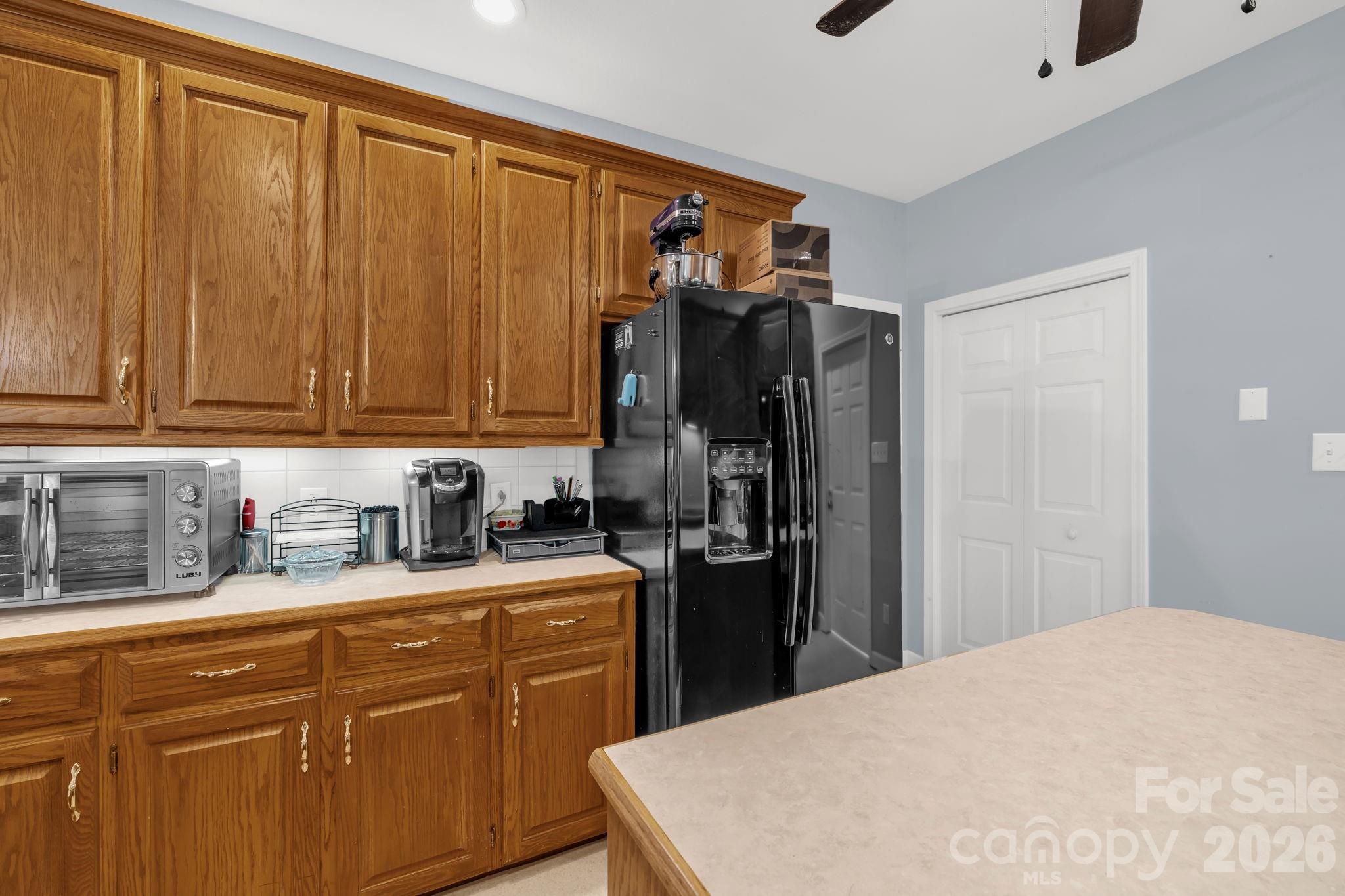 STERLING OAKS - Residential