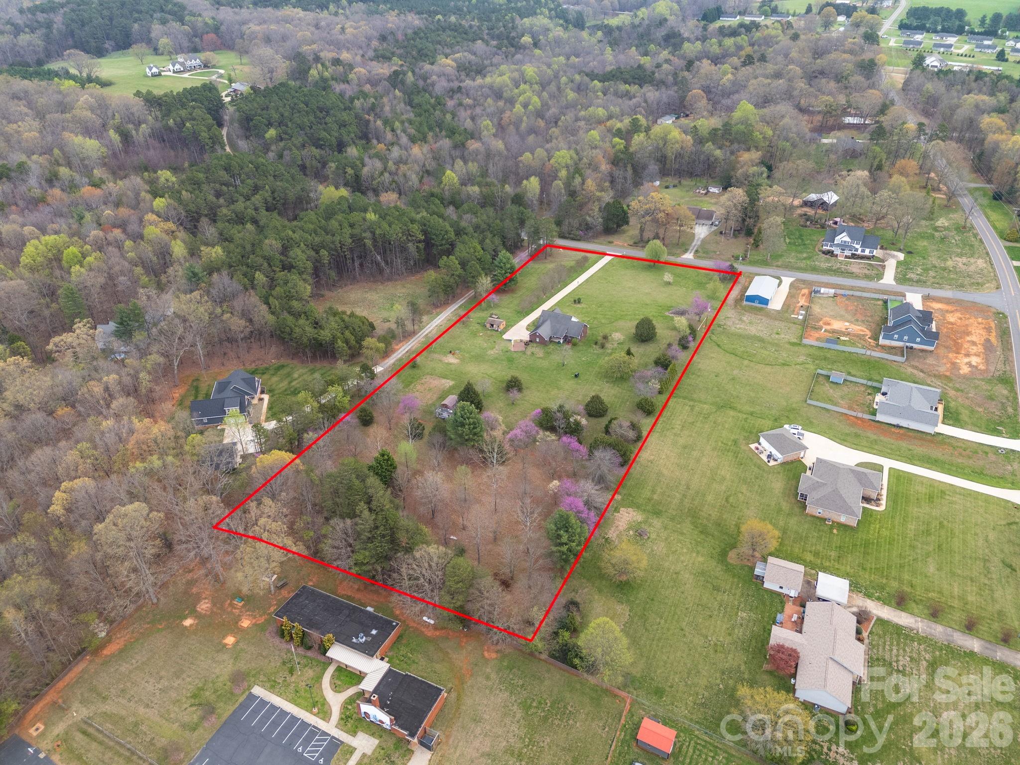 STERLING OAKS - Residential