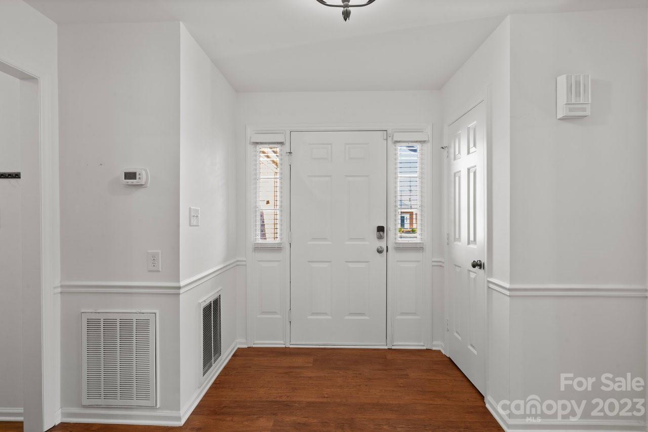 Katelyn Moors - Residential