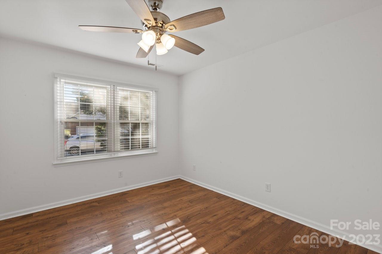 Katelyn Moors - Residential