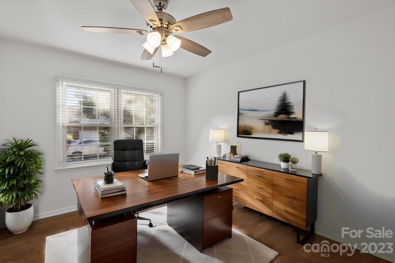 Katelyn Moors - Residential