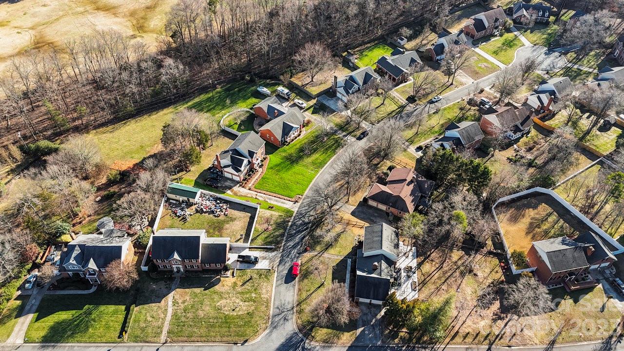 Katelyn Moors - Residential