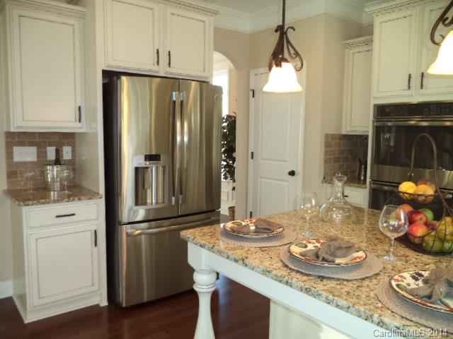 Lake Ridge - Residential