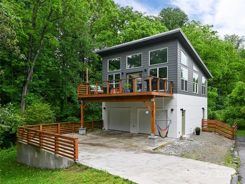421 Sand Hill Road Asheville NC 28806