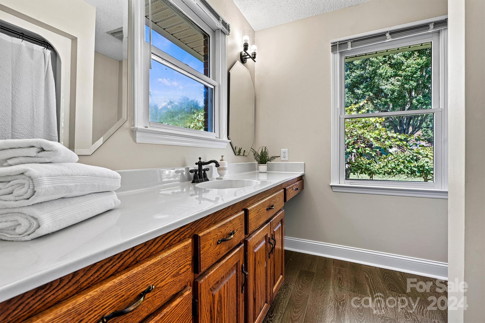 Harbor Point - Residential