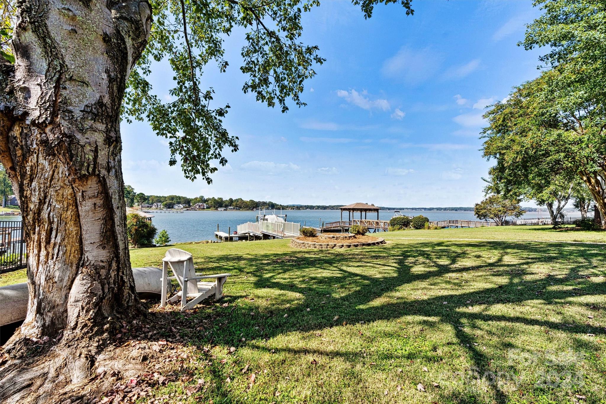 Harbor Point - Residential