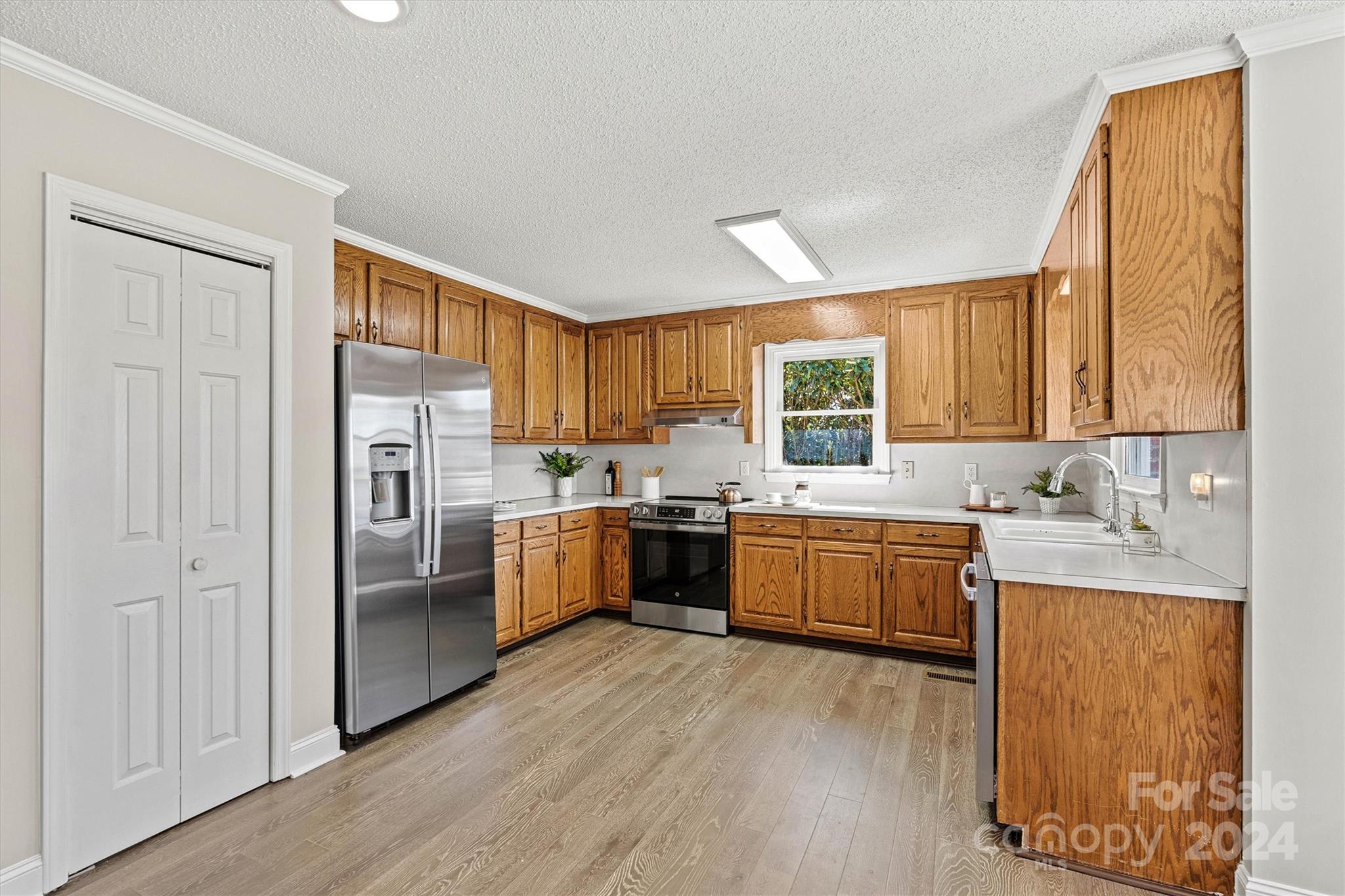 Harbor Point - Residential