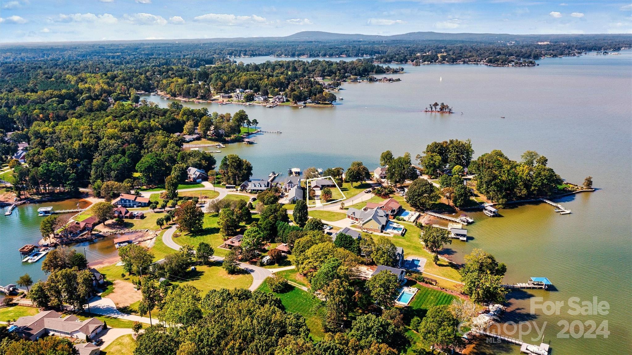 Harbor Point - Residential