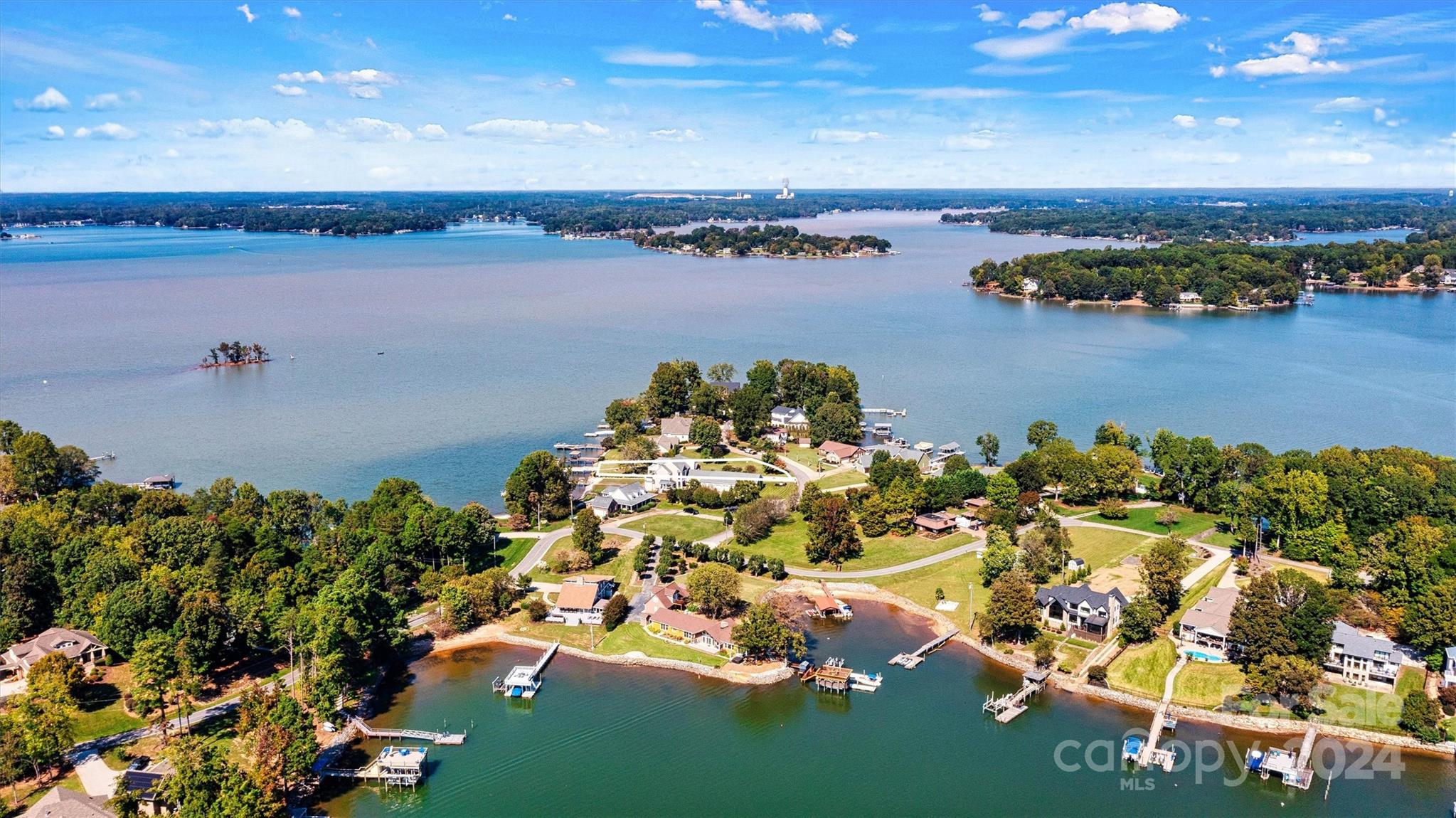 Harbor Point - Residential