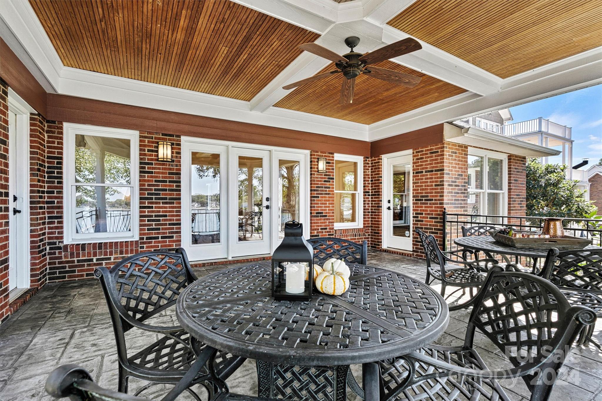 Harbor Point - Residential