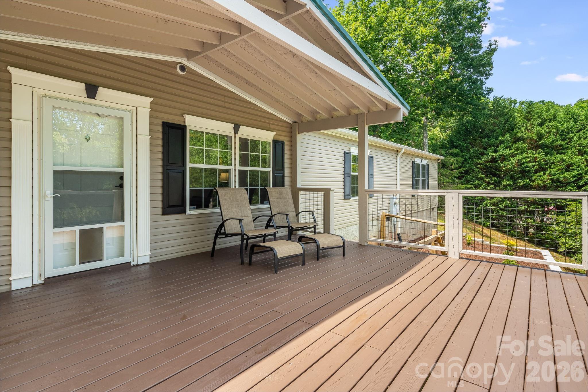 112 Reeves Road