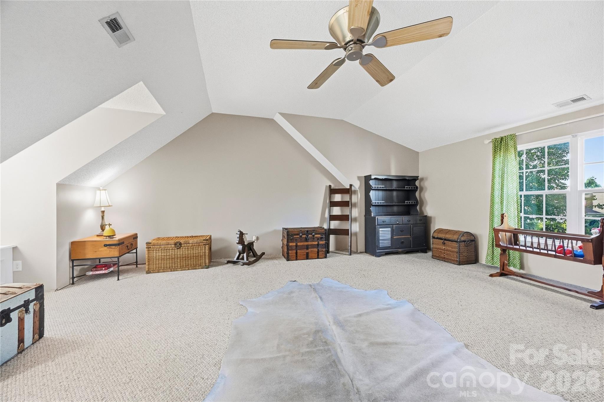 7541 Sparkleberry Drive