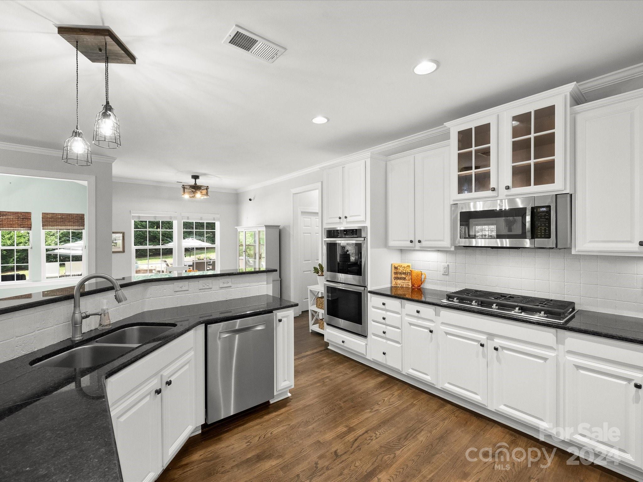 Oakton - Residential