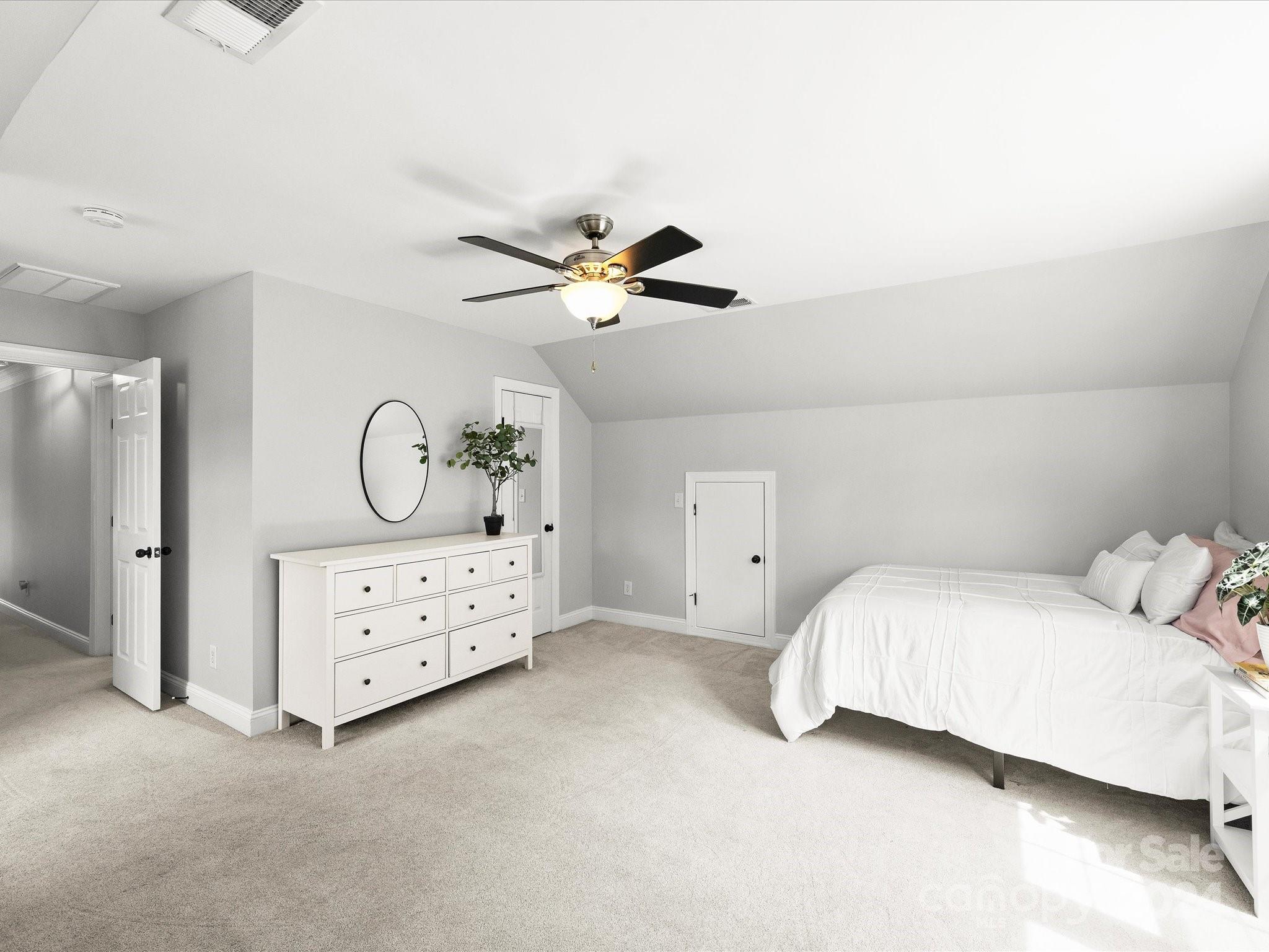 Oakton - Residential