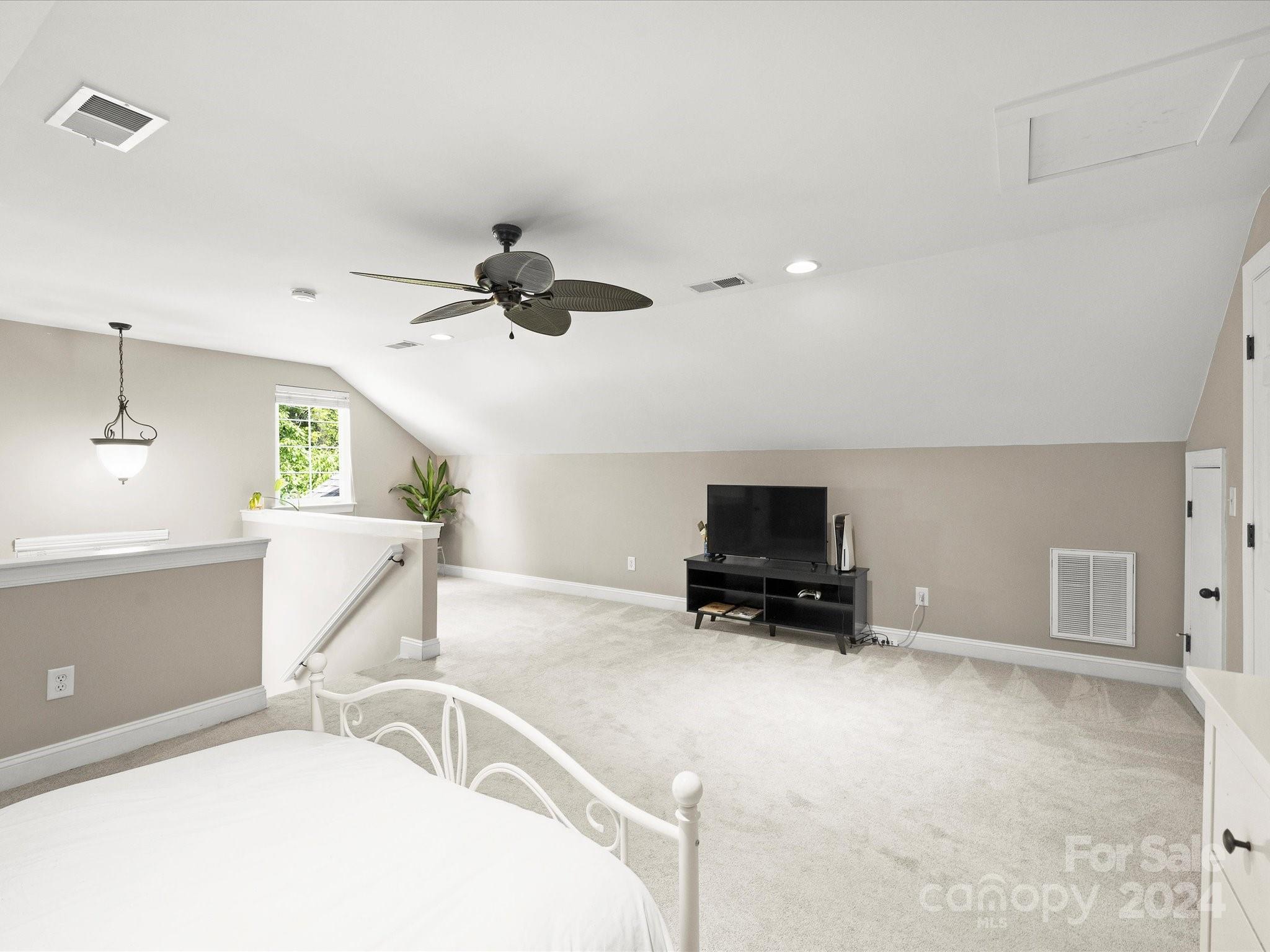 Oakton - Residential