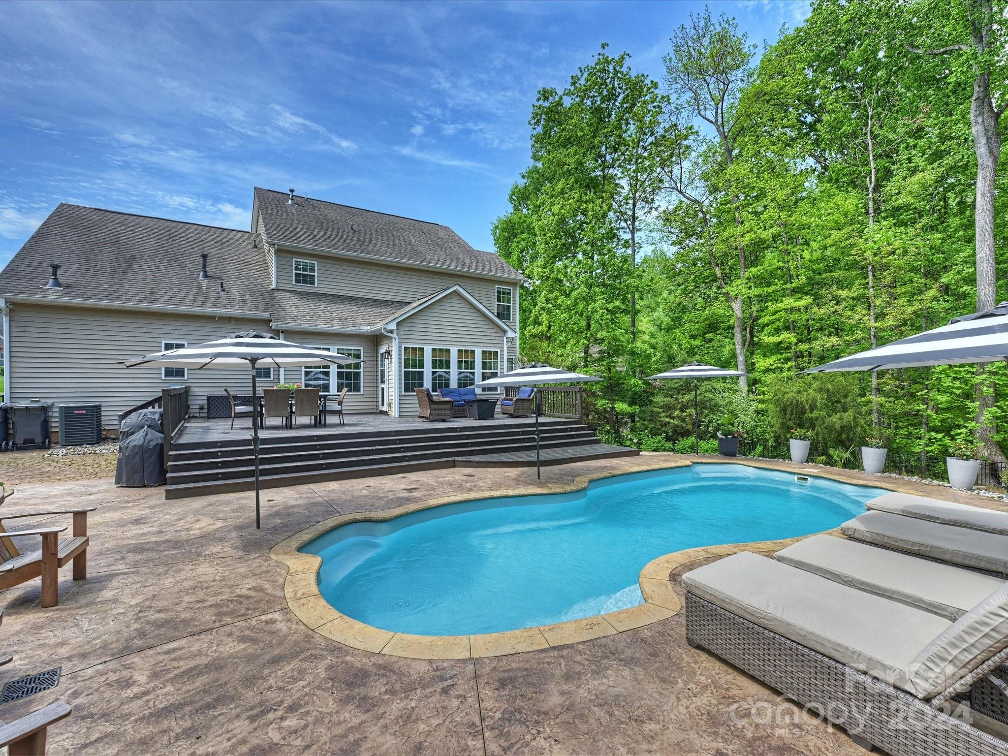 Oakton - Residential