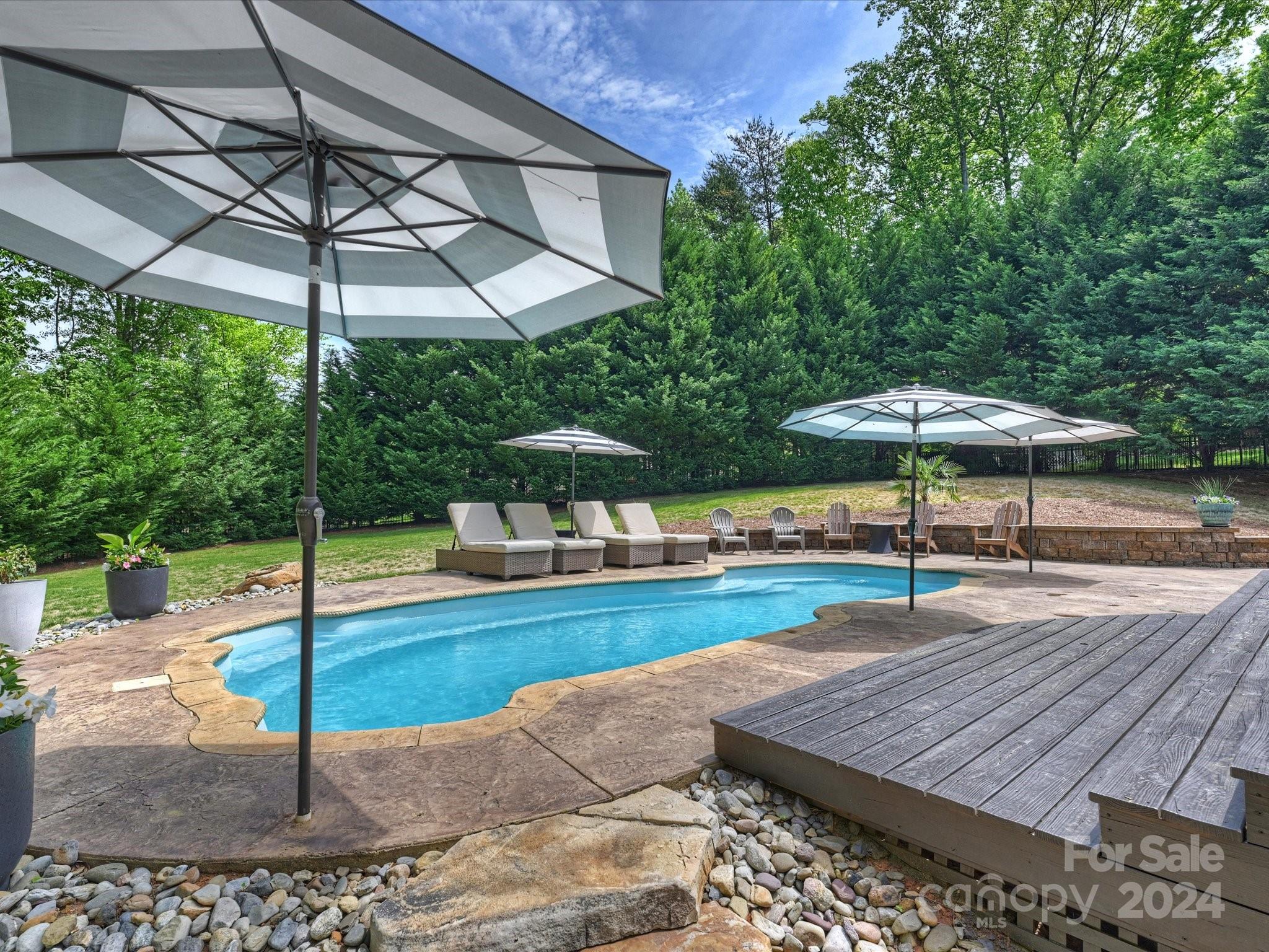 Oakton - Residential