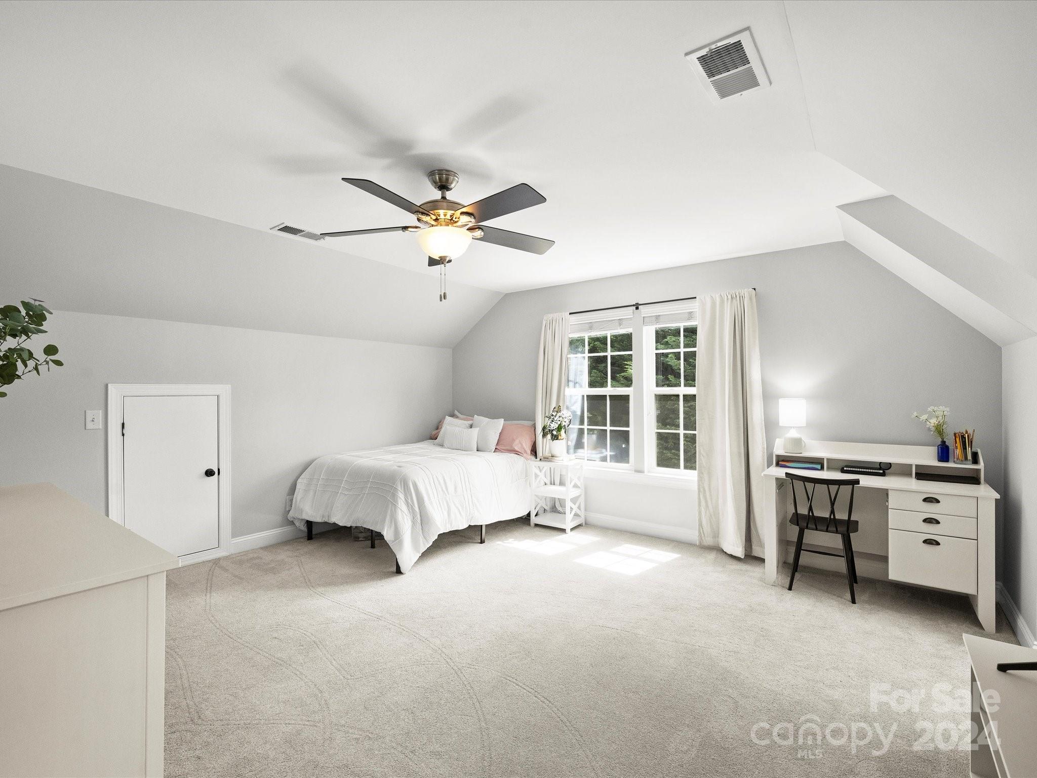 Oakton - Residential