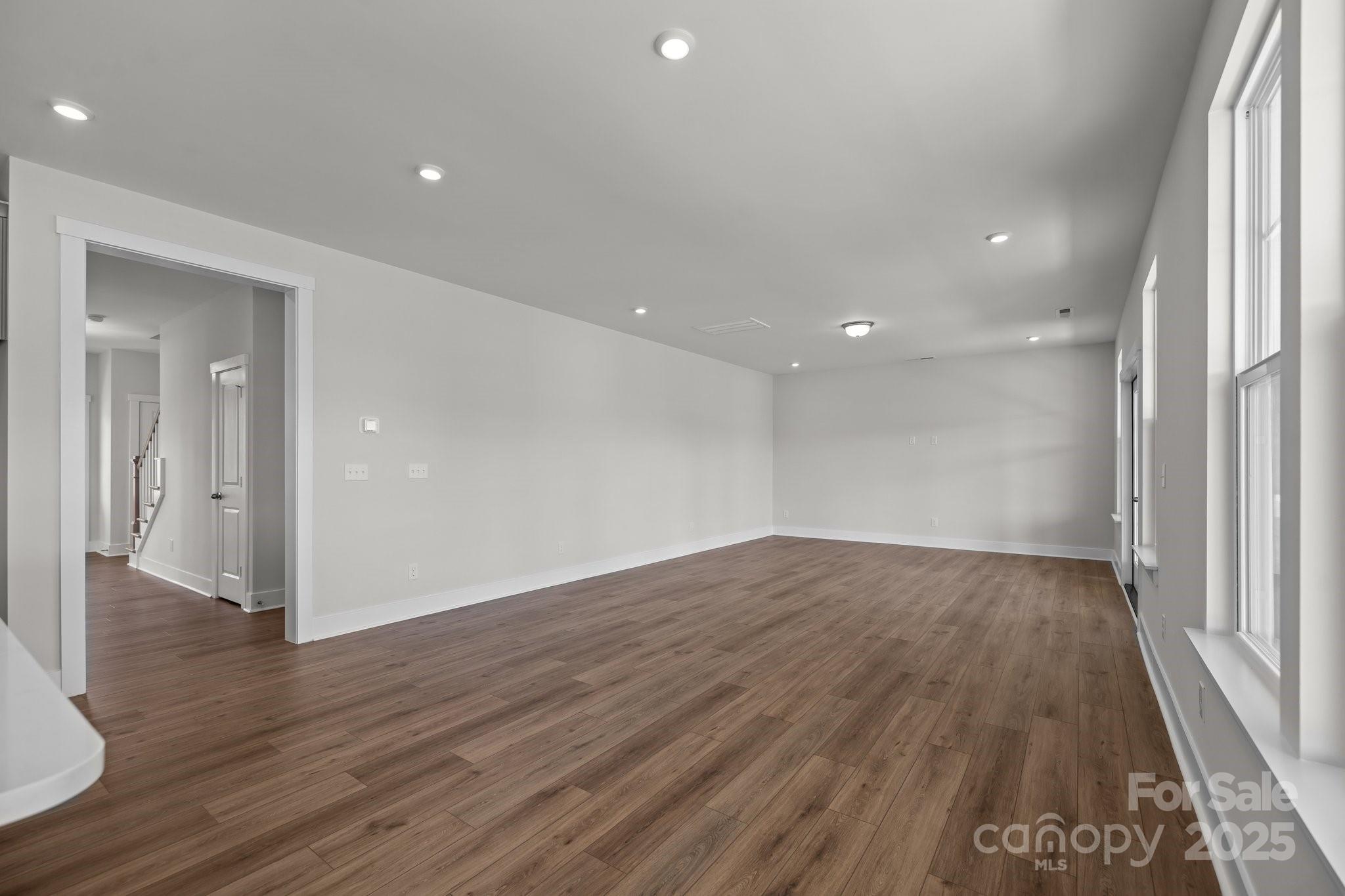 733 Sirius Lane 92