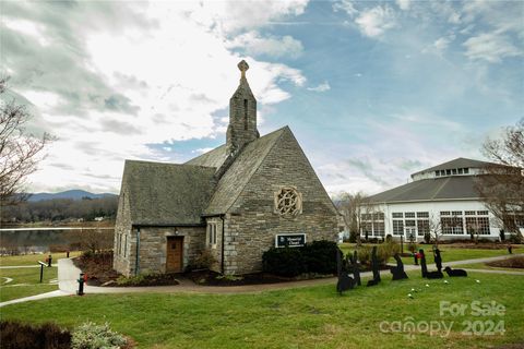 A home in Lake Junaluska