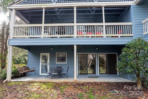 A home in Lake Junaluska