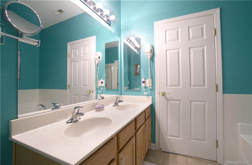 Sunset Point - Residential