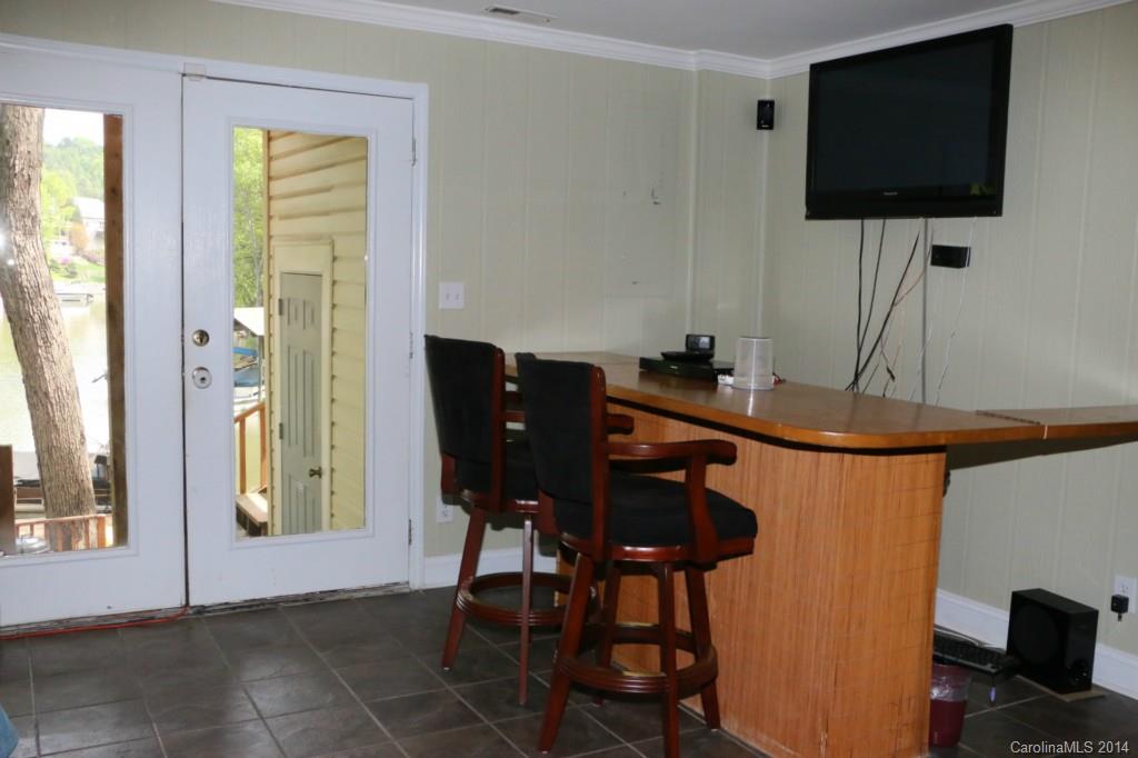 Tega Cay - Residential