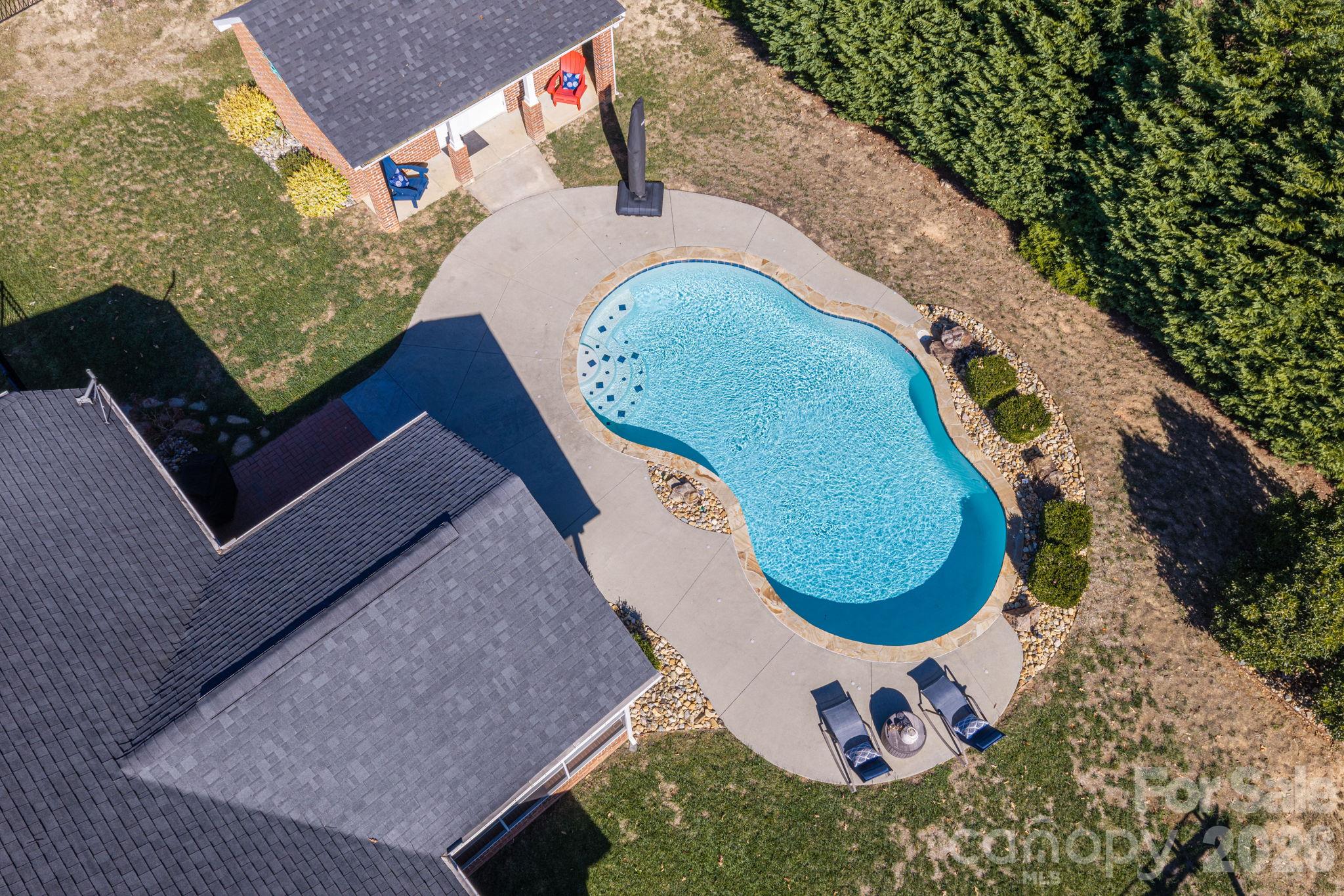 1109 Creekwalk Drive