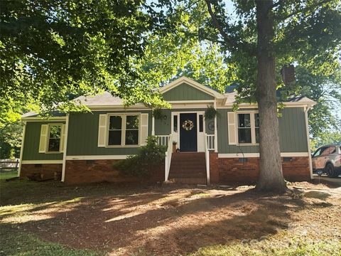 Photo of 2754 Stockwood Drive, Gastonia, NC 28056 (MLS # 4397822)