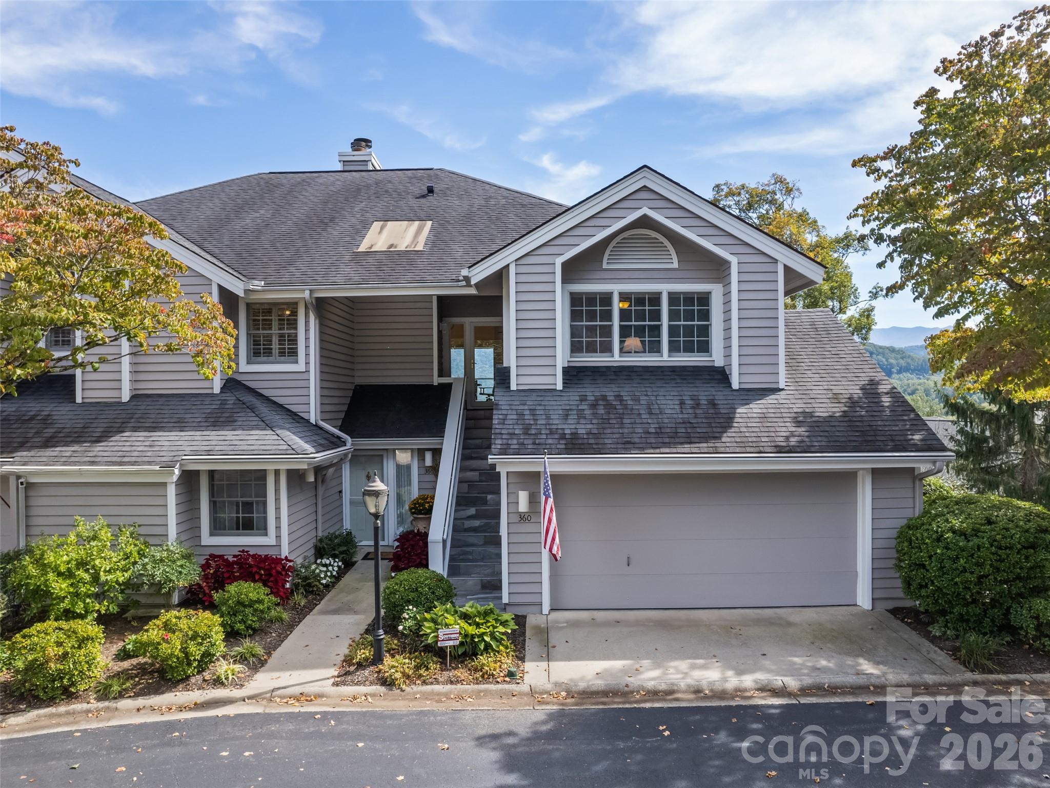 360 Skylark Lane