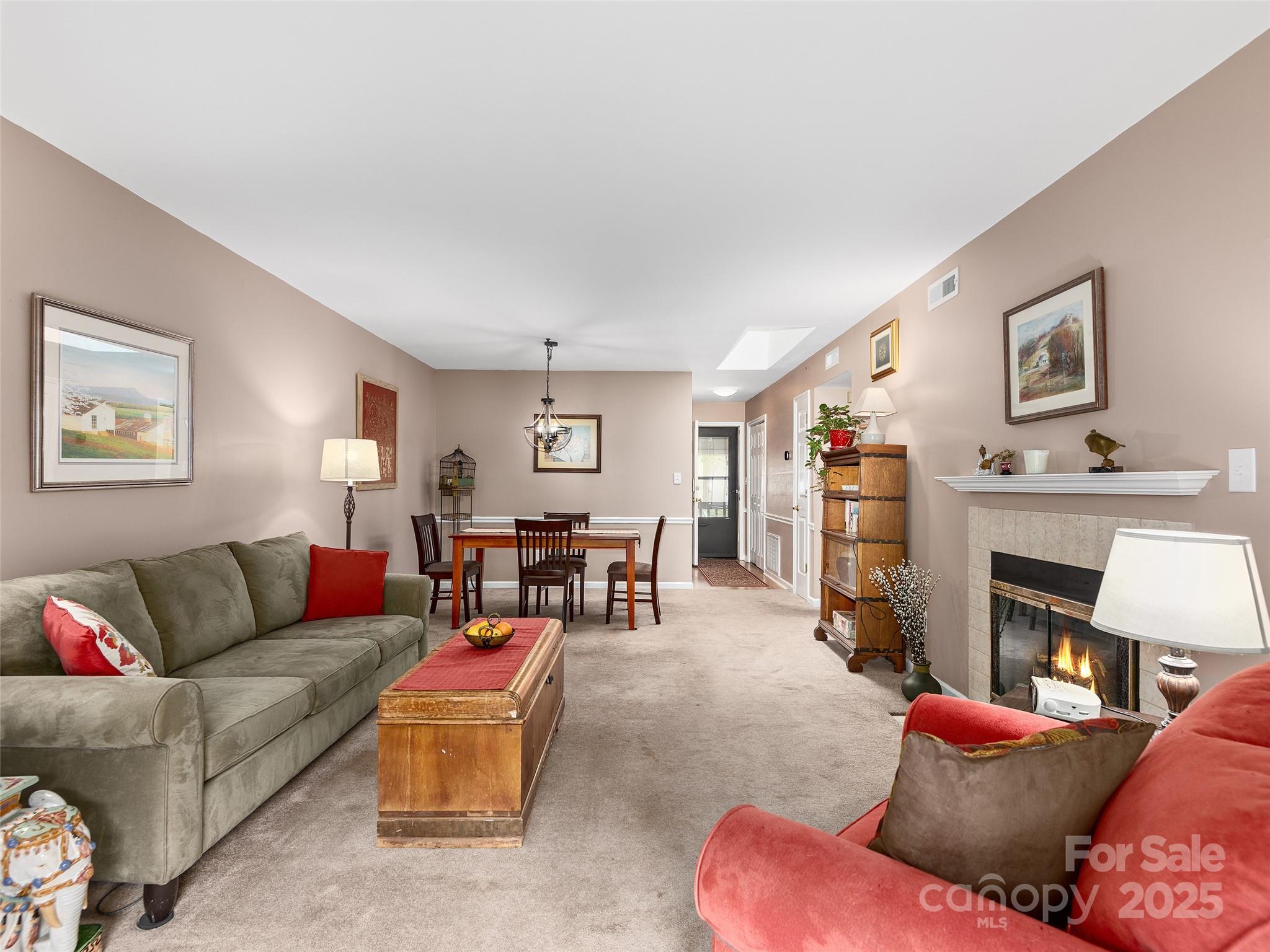 304 Abbey Circle