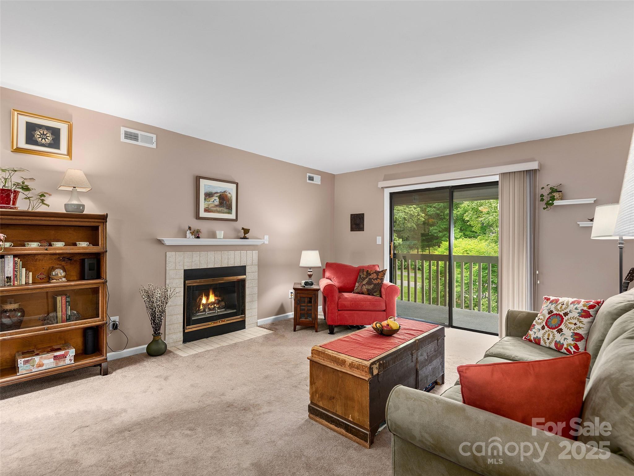 304 Abbey Circle