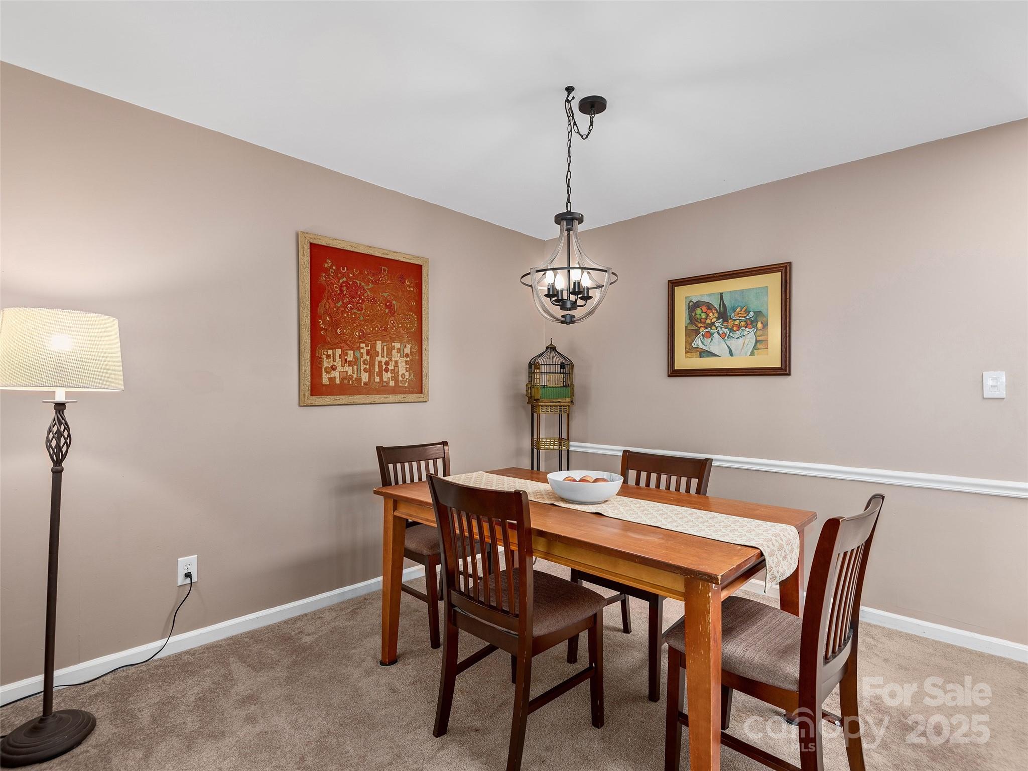 304 Abbey Circle