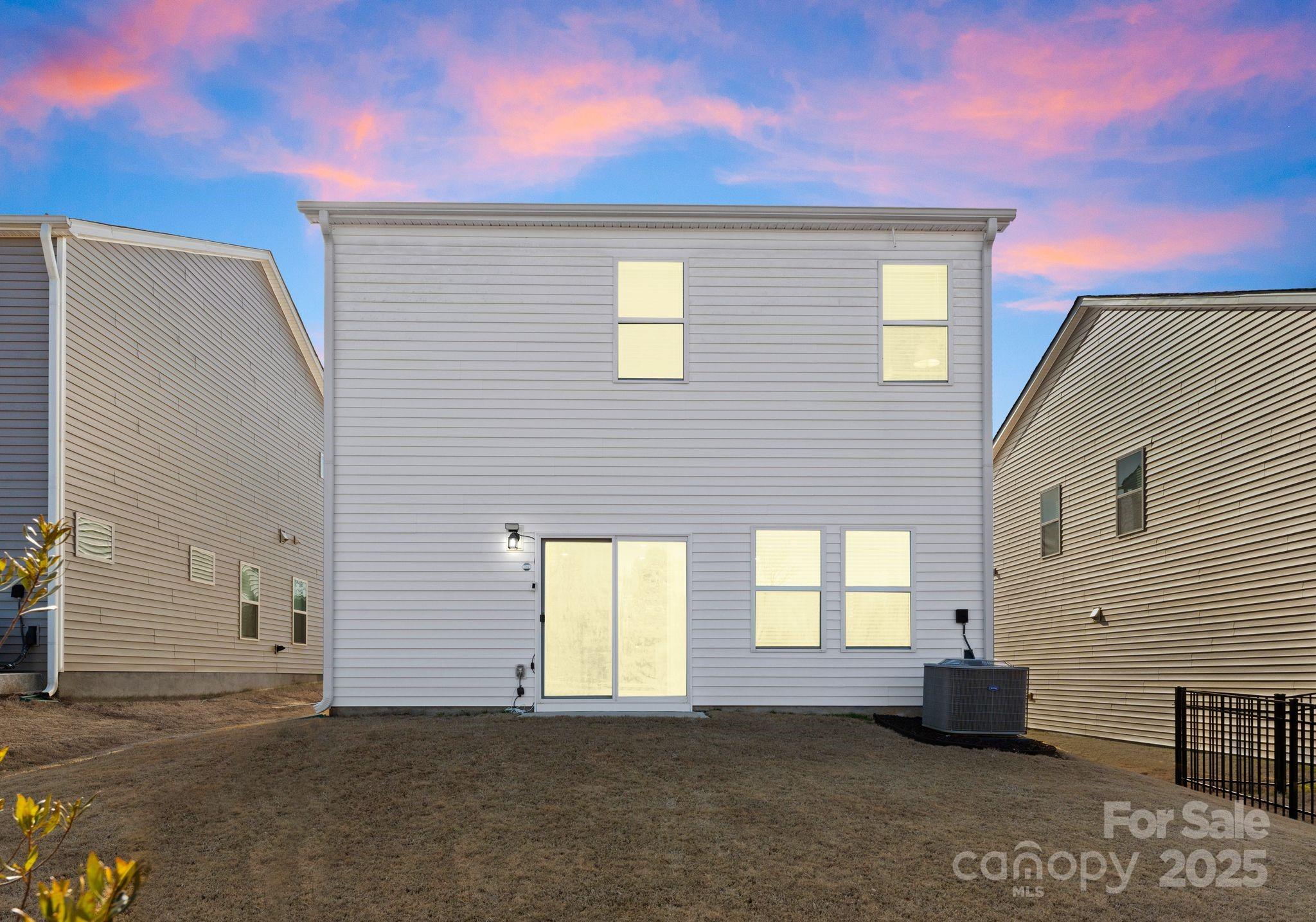 Anniston Chase - Residential