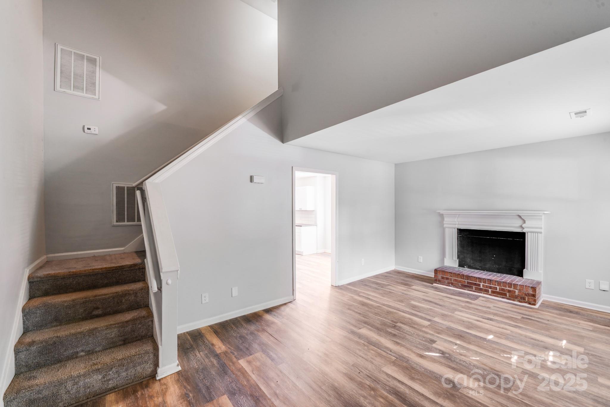 6226 Spanish Oak Road