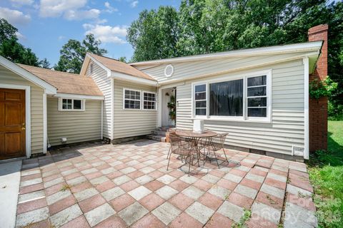 5331 Beam Lake Drive Charlotte NC 28216