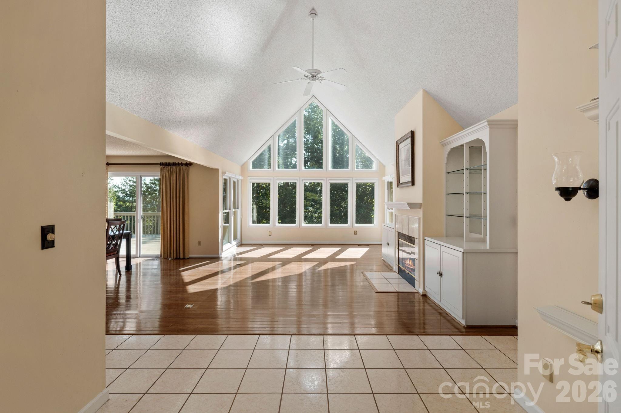 324 DAWNBROOK Drive
