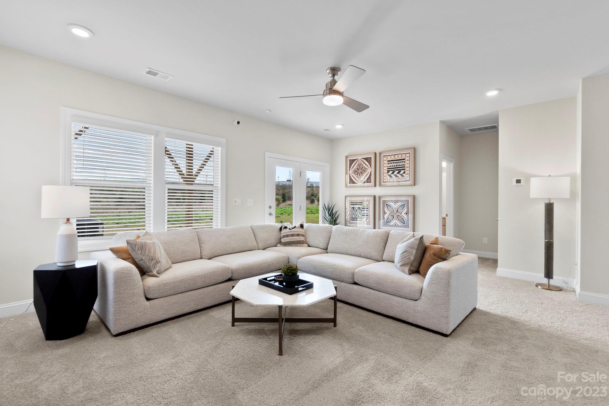 Roseglen Townhomes - Residential