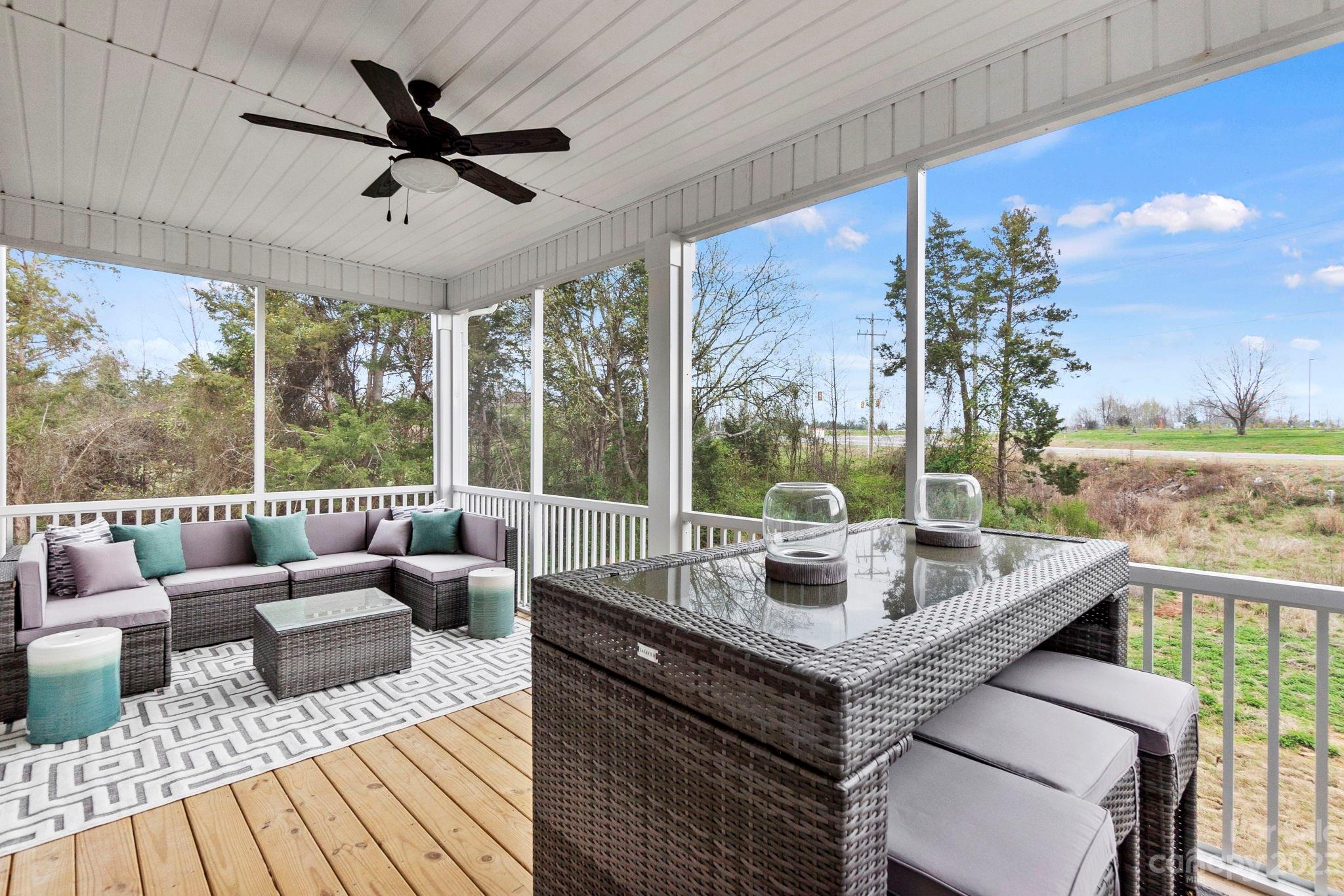 Roseglen Townhomes - Residential