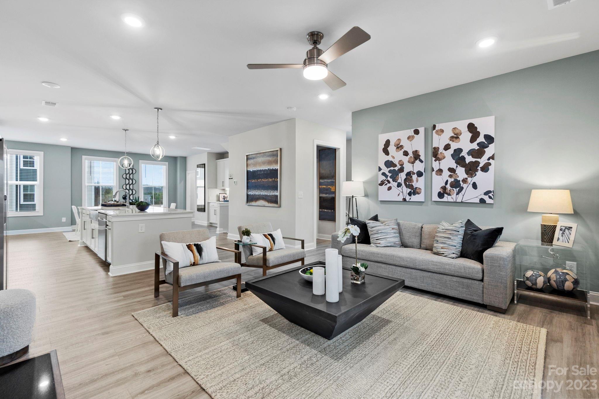 Roseglen Townhomes - Residential