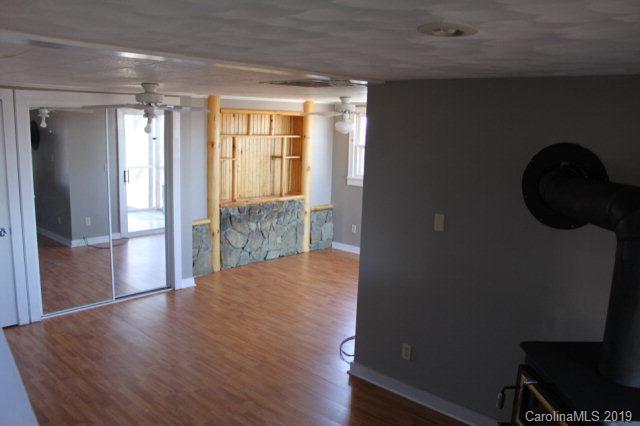 SILVER CREEK COMMUNITY - Residential